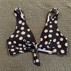 Front tie bikini top